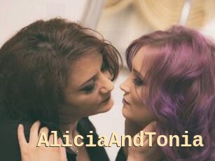 AliciaAndTonia