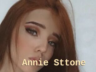 Annie_Sttone