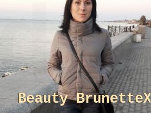 Beauty_BrunetteX