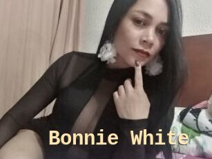 Bonnie_White