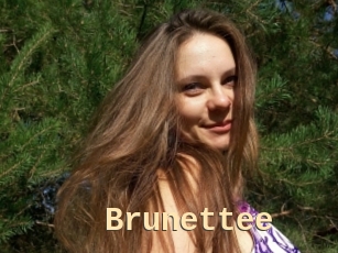 Brunettee