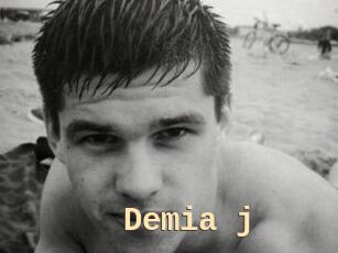 Demia_j