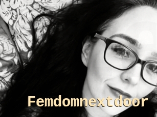 Femdomnextdoor