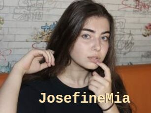 JosefineMia