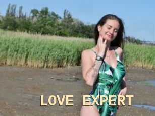 LOVE_EXPERT