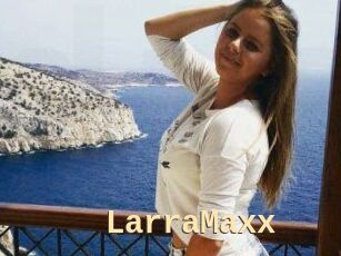 LarraMaxx