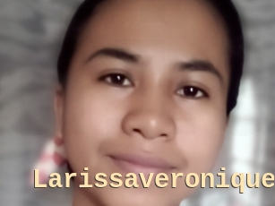 Larissaveronique