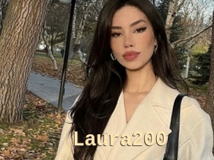 Laura200