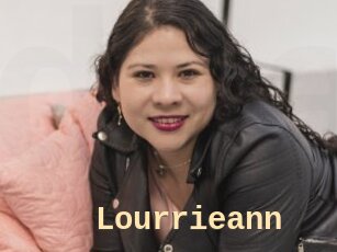 Lourrieann