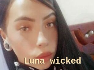 Luna_wicked