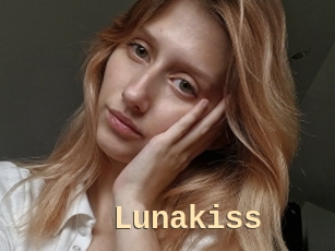 Lunakiss