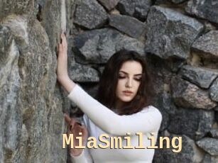 MiaSmiling