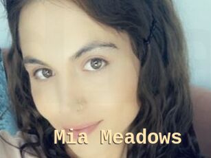 Mia_Meadows