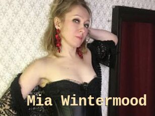 Mia_Wintermood