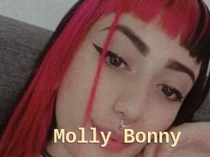 Molly_Bonny