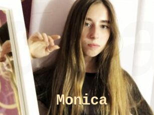 Monica_