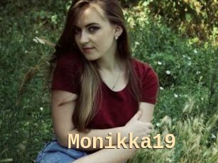 Monikka19