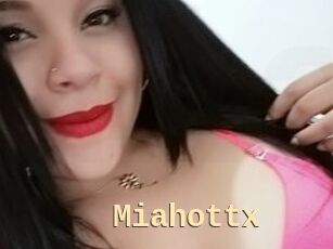 Miahottx