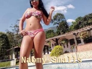 Naomy_Smalls