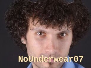 NoUnderwear07