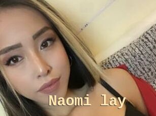 Naomi_lay