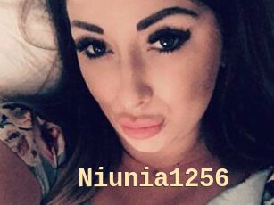 Niunia1256