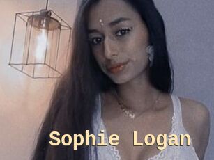 Sophie_Logan