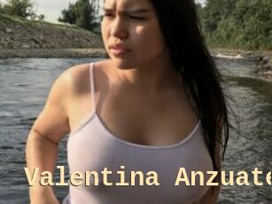 Valentina_Anzuate