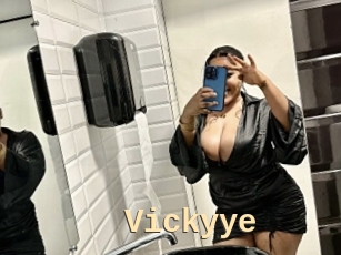 Vickyye