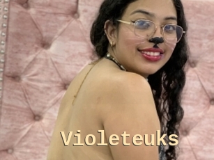 Violeteuks